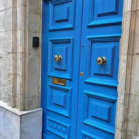 - Valletta Ferry Apartment *