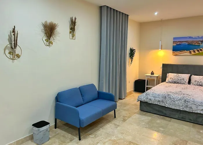 アパート - Valletta Ferry